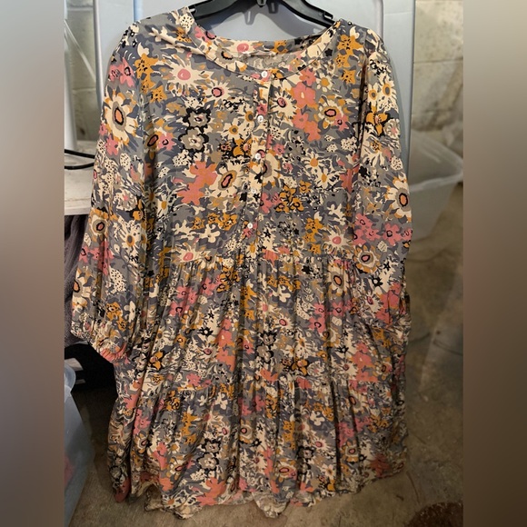 NATURAL LIFE Dresses & Skirts - NATURAL LIFE Gray Floral Mini Dress with Pink and Mustard Blooms